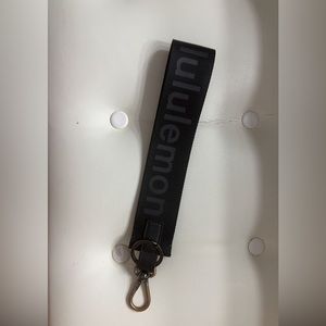 lululemon key holder